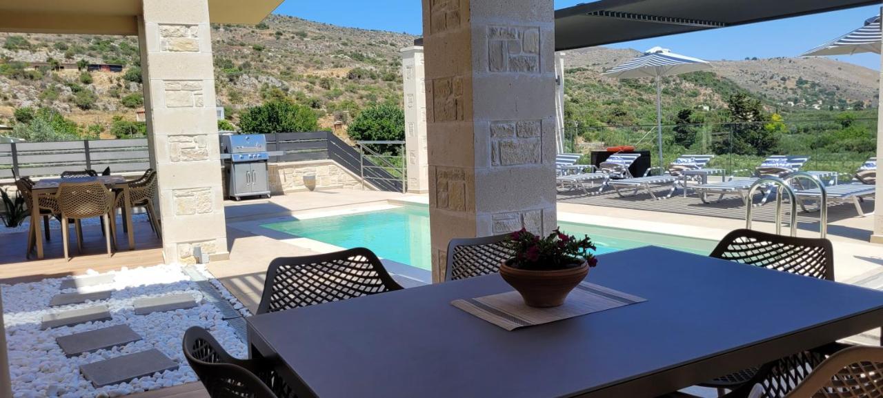 Splendid Villas And Family Resort Kalamitsi Amygdali Exterior foto